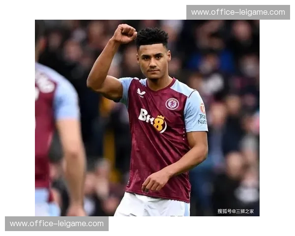 英格兰前锋凯恩搭档人选待定 沃特金斯与索兰克竞争替补